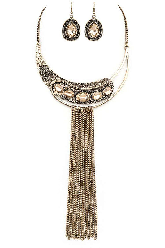 Vinti Statement Necklace