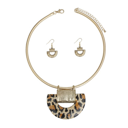 Pendant Geo Leopard Print Rigid Collar Necklace