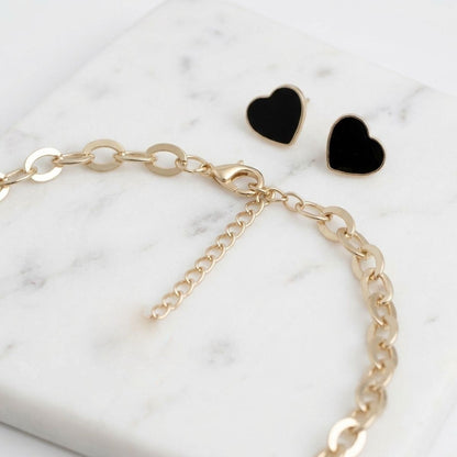 Black Heart Pendant Gold Oval Chain Necklace